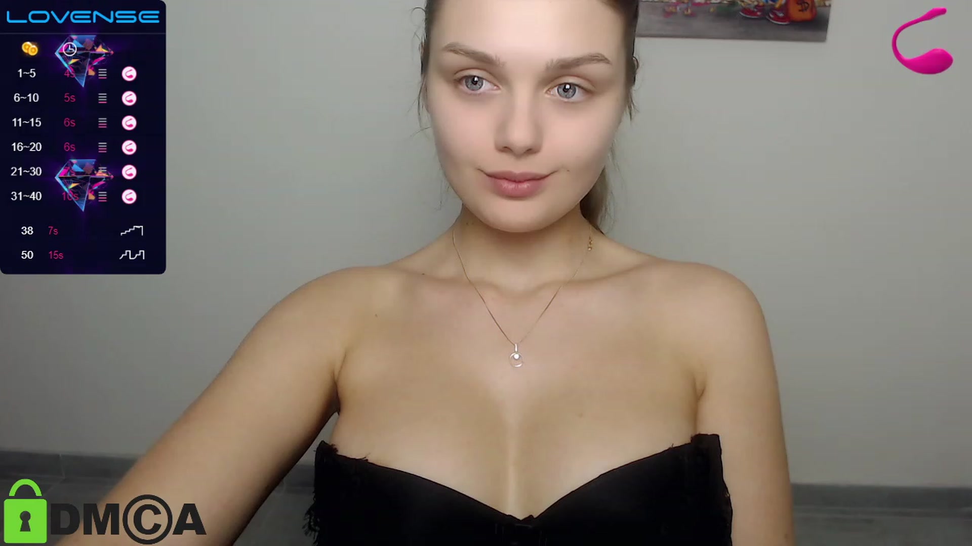 Gallery image thumbnail from Babe_golden's myfreecams stream on, 12/15/2022, 17:33 image 18 of 20