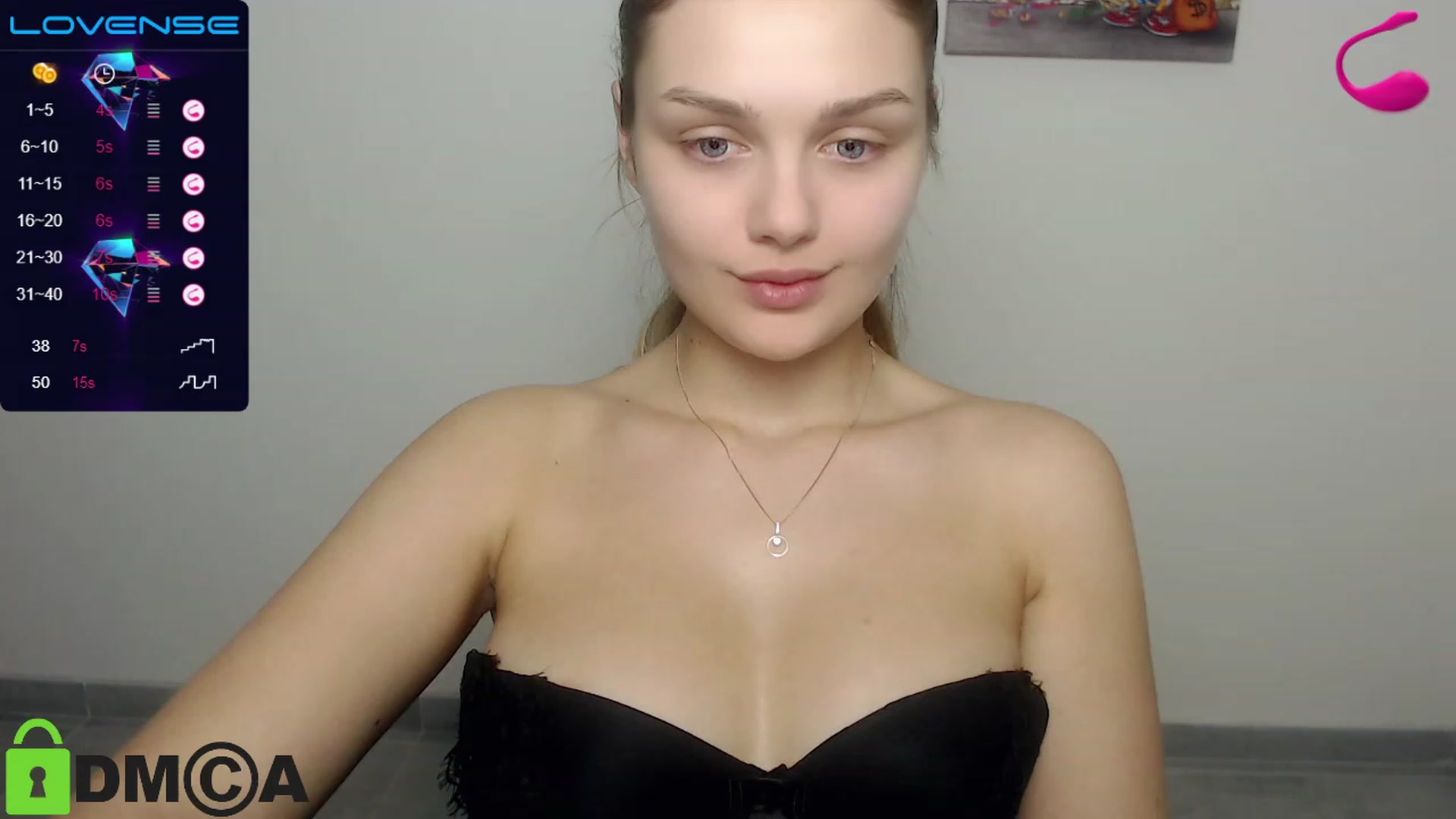 Gallery image thumbnail from Babe_golden's myfreecams stream on, 12/15/2022, 17:33 image 1 of 20