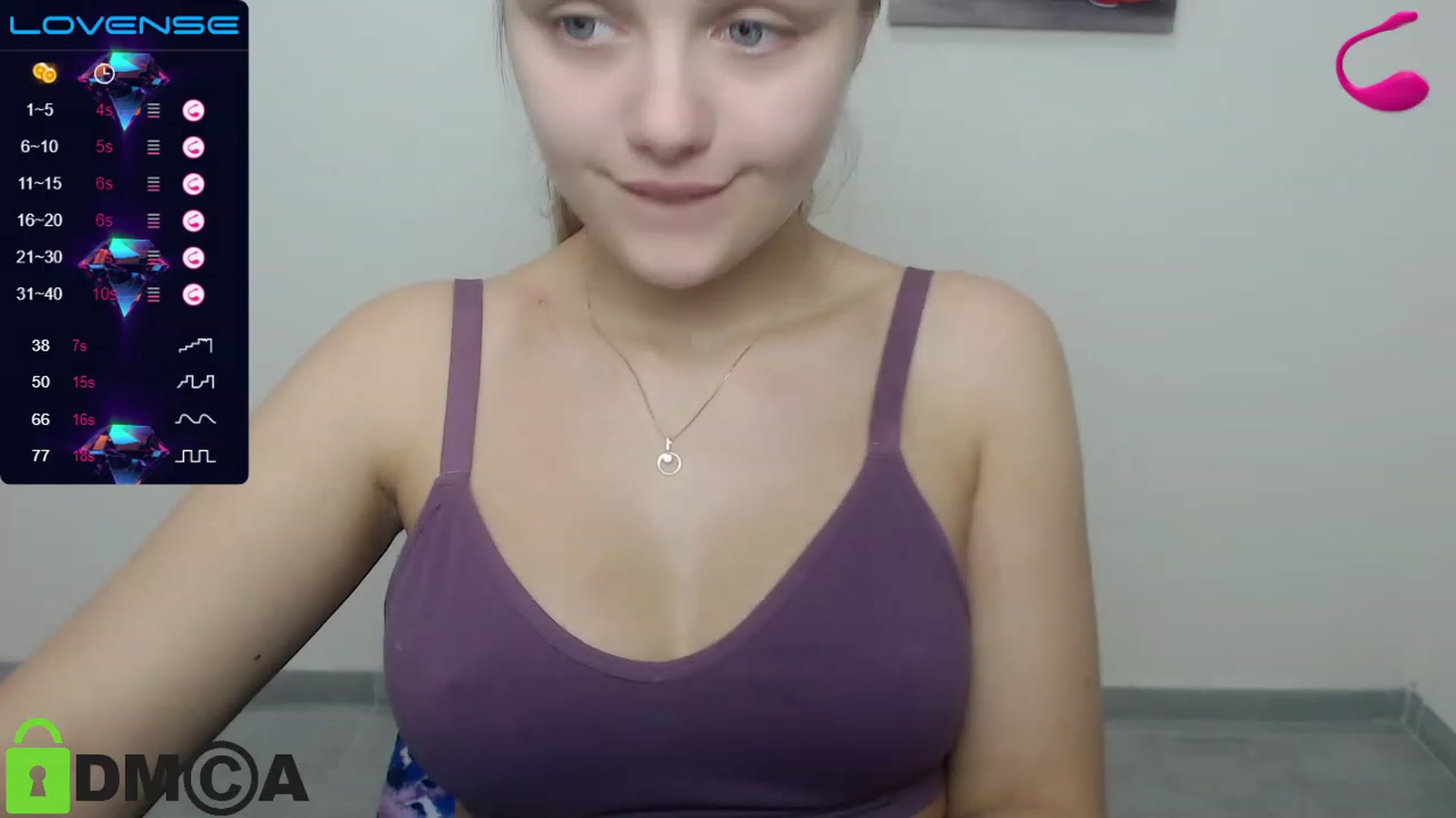 Gallery image thumbnail from Babe_golden's myfreecams stream on, 12/16/2022, 13:35 image 16 of 20