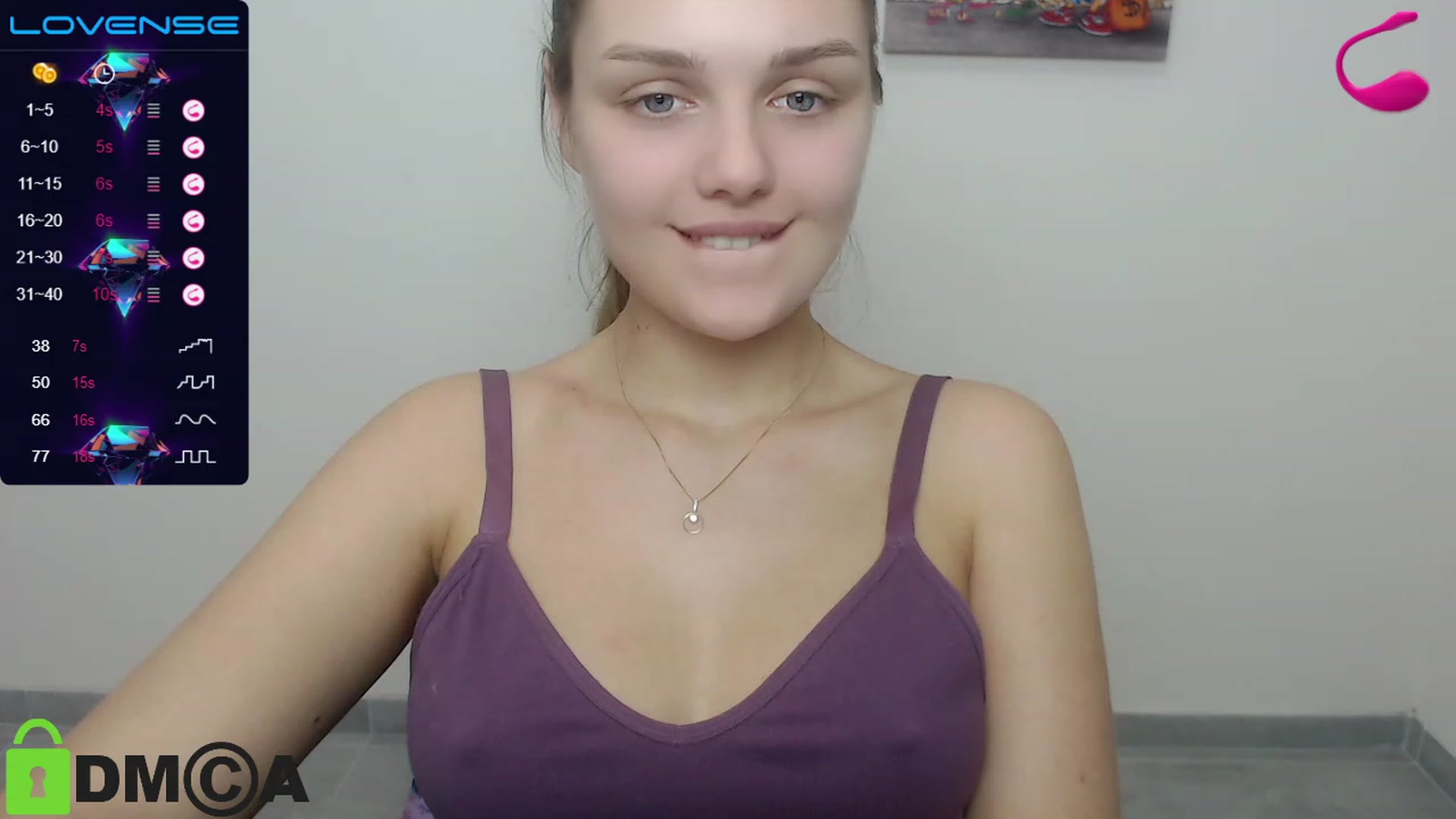 Gallery image thumbnail from Babe_golden's myfreecams stream on, 12/16/2022, 13:35 image 18 of 20