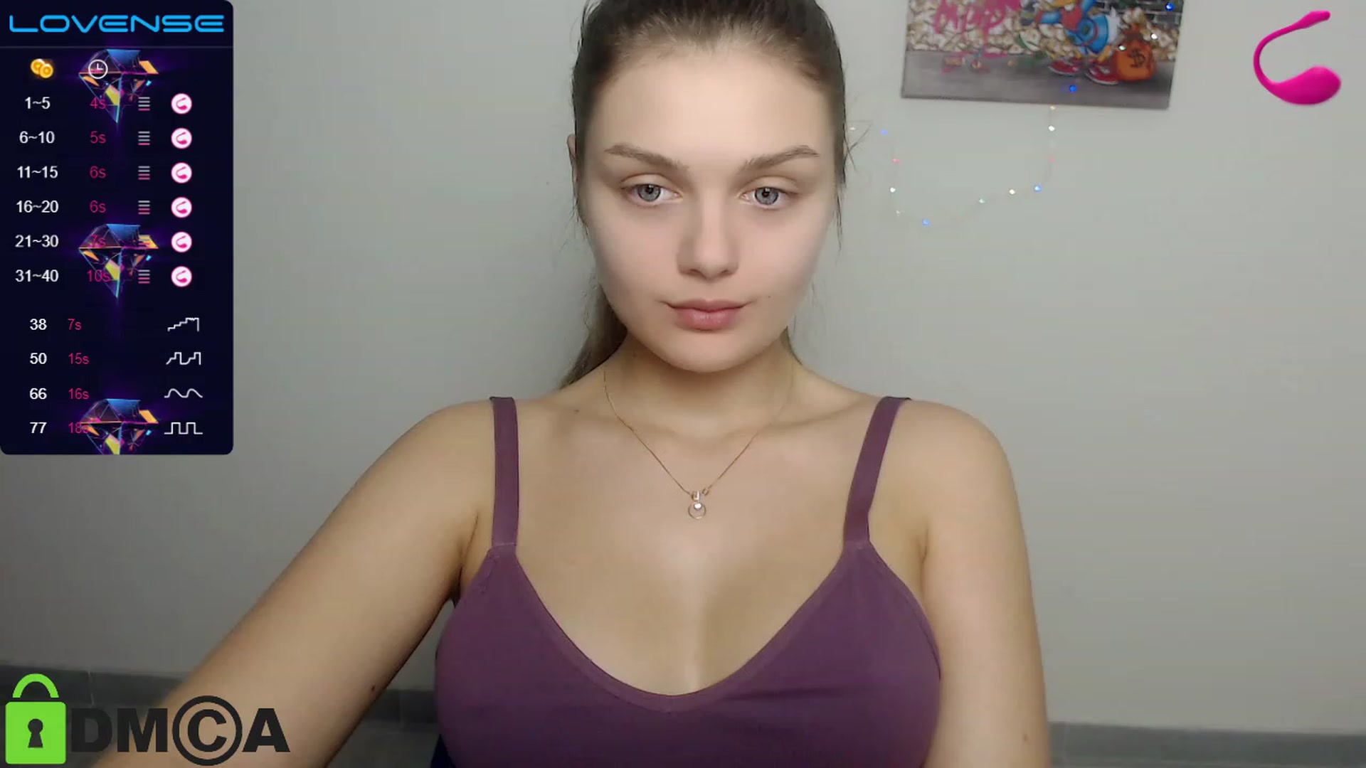 Gallery image thumbnail from Babe_golden's myfreecams stream on, 12/24/2022, 12:15 image 12 of 20