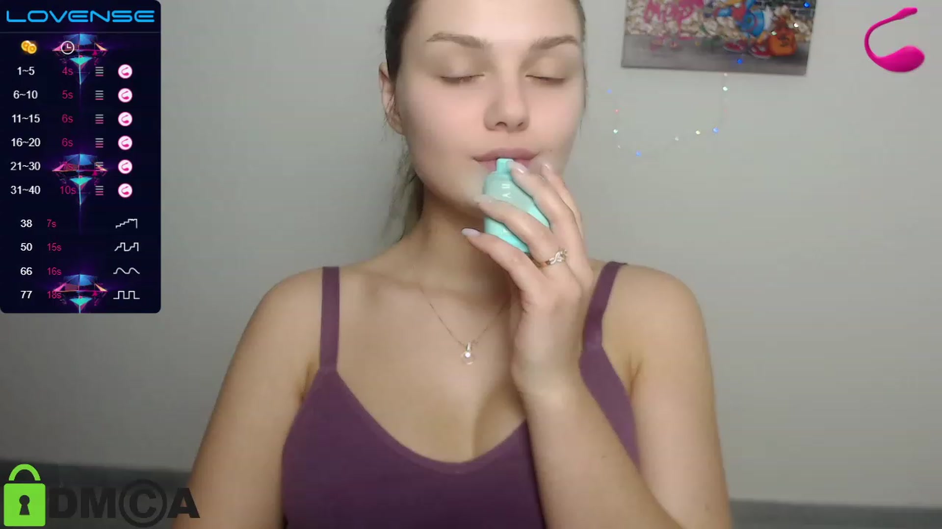 Gallery image thumbnail from Babe_golden's myfreecams stream on, 12/24/2022, 12:15 image 20 of 20
