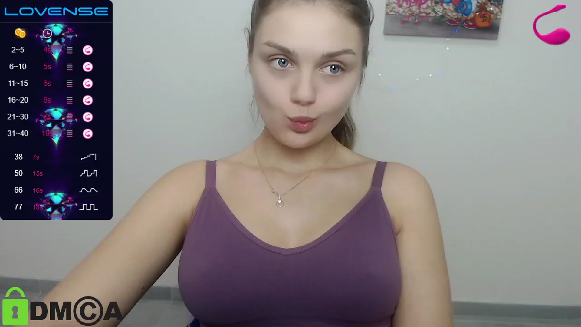 Gallery image thumbnail from Babe_golden's myfreecams stream on, 12/24/2022, 15:50 image 12 of 20