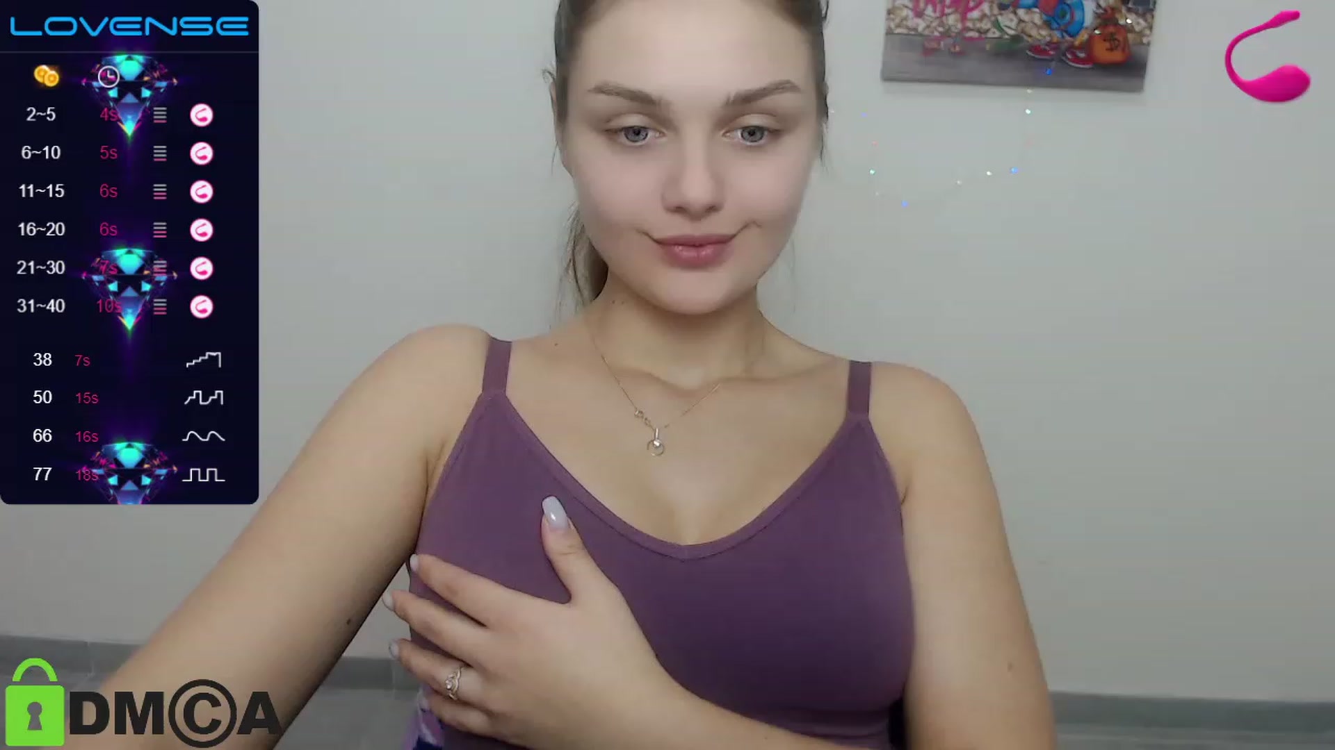 Gallery image thumbnail from Babe_golden's myfreecams stream on, 12/24/2022, 15:50 image 6 of 20