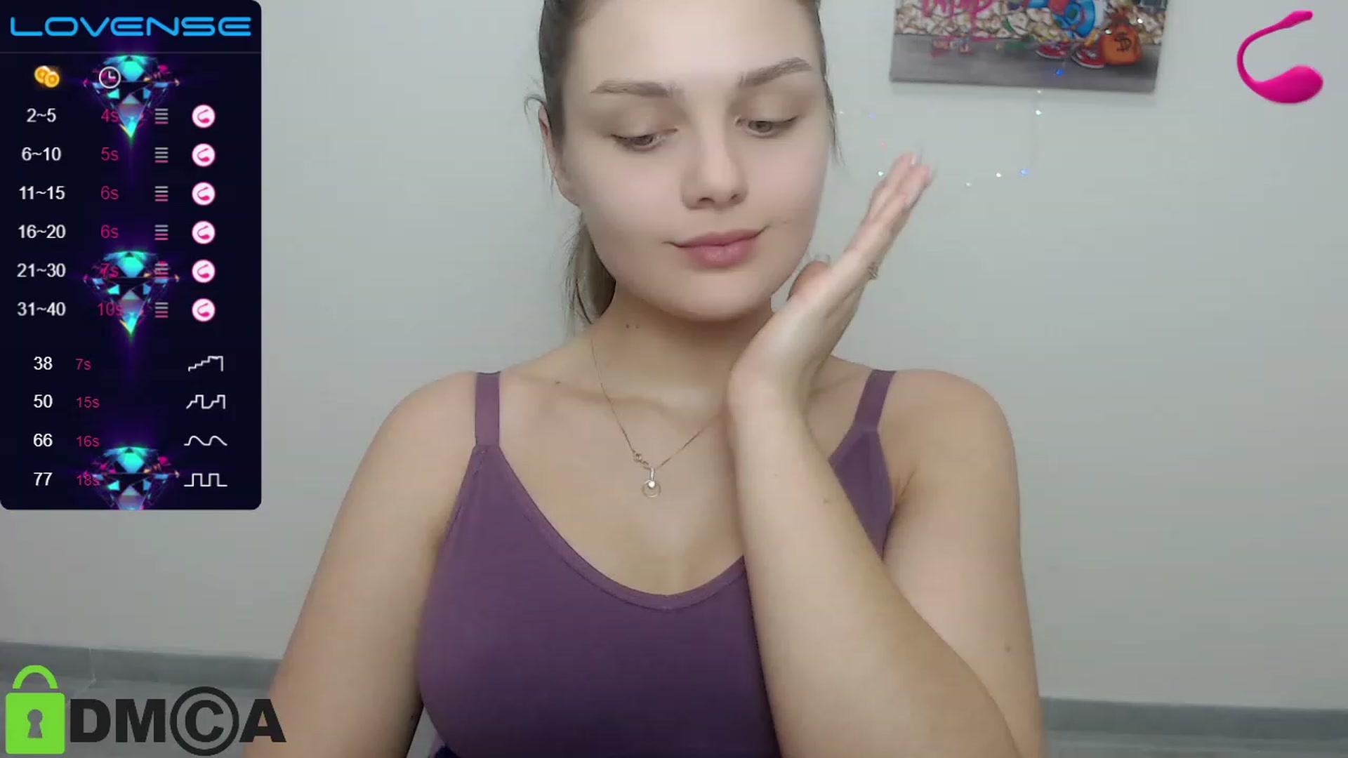 Gallery image thumbnail from Babe_golden's myfreecams stream on, 12/24/2022, 15:50 image 7 of 20