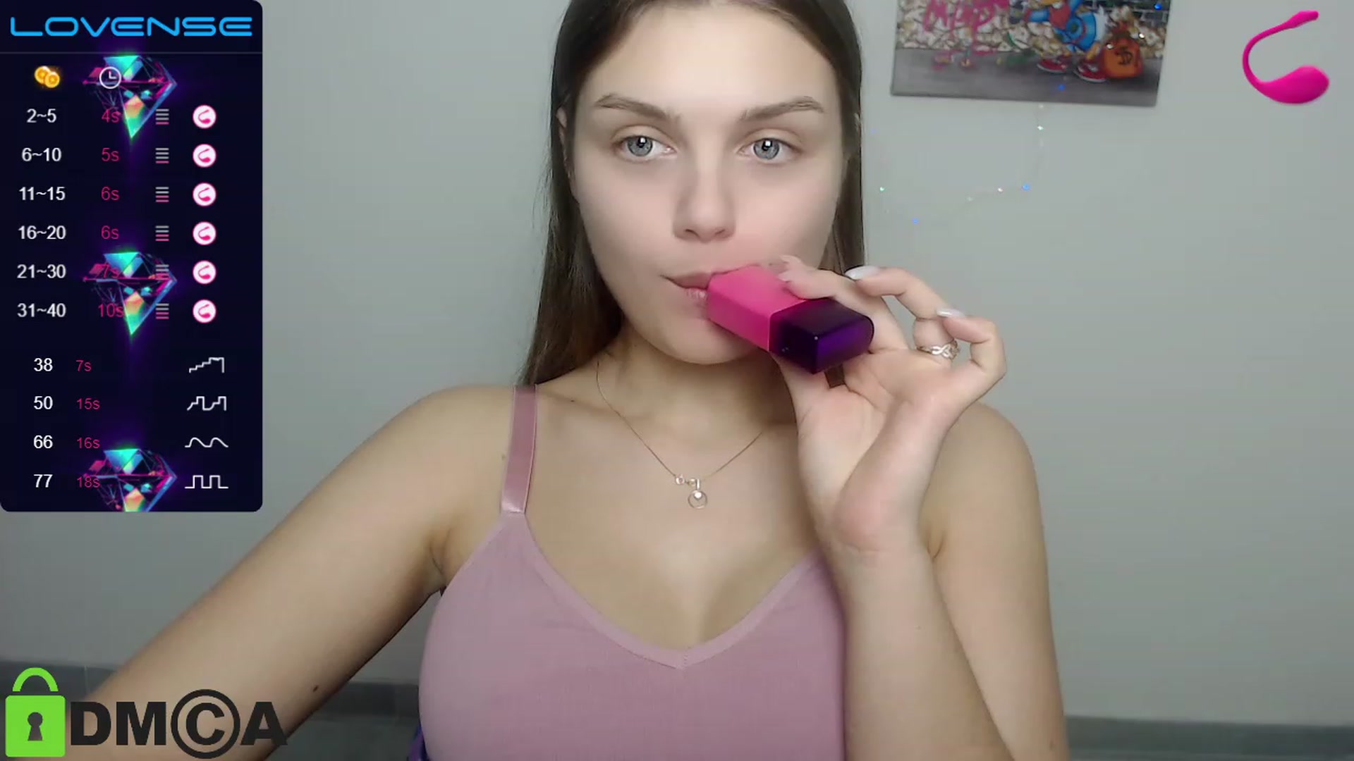 Gallery image thumbnail from Babe_golden's myfreecams stream on, 12/25/2022, 17:56 image 14 of 20
