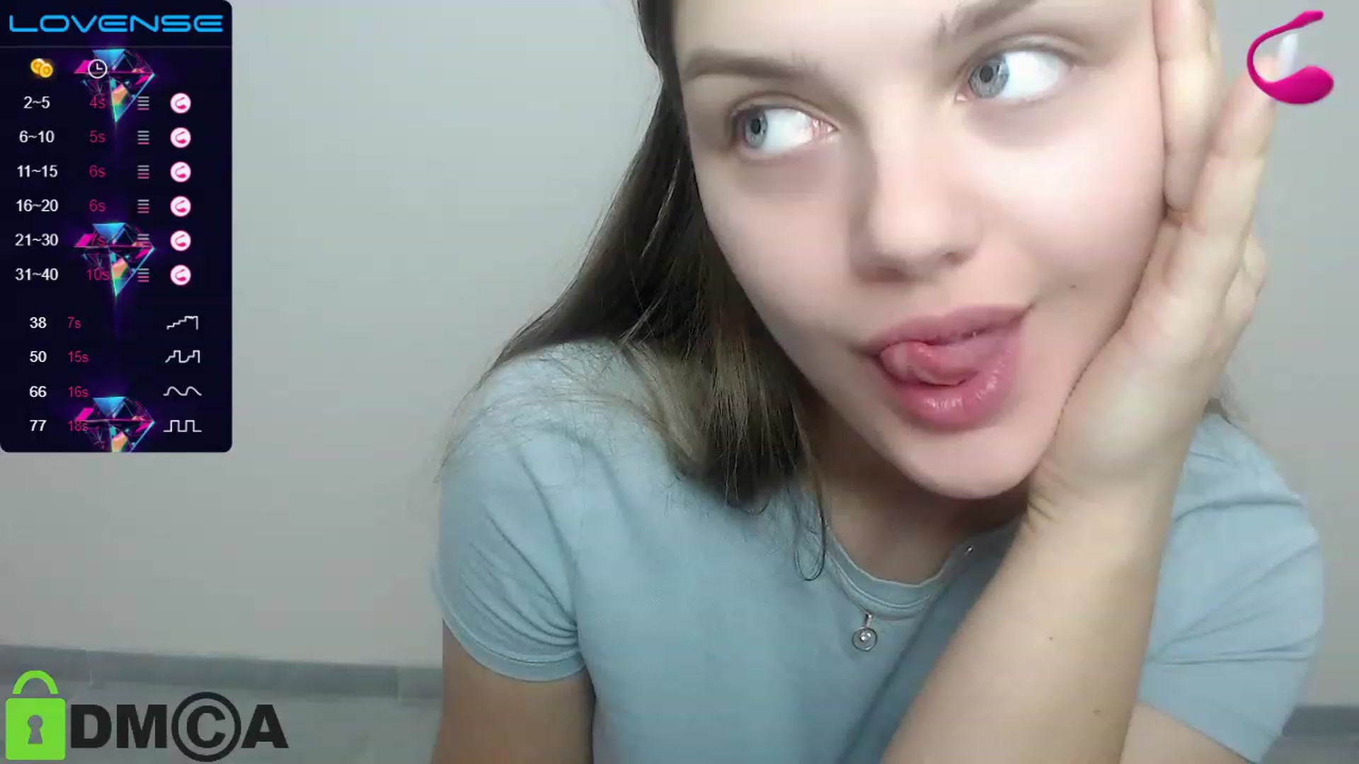 Gallery image thumbnail from Babe_golden's myfreecams stream on, 12/31/2022, 10:15 image 19 of 20
