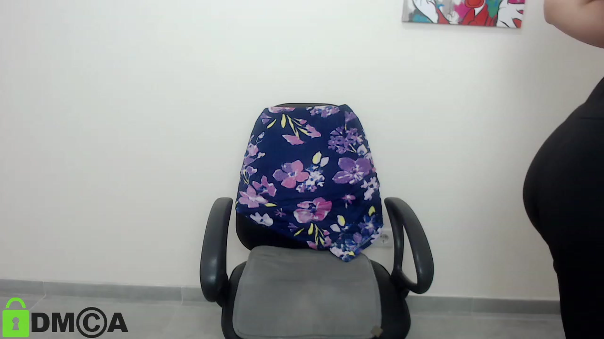 Gallery image thumbnail from Babe_golden's myfreecams stream on, 01/15/2023, 16:20 image 15 of 20