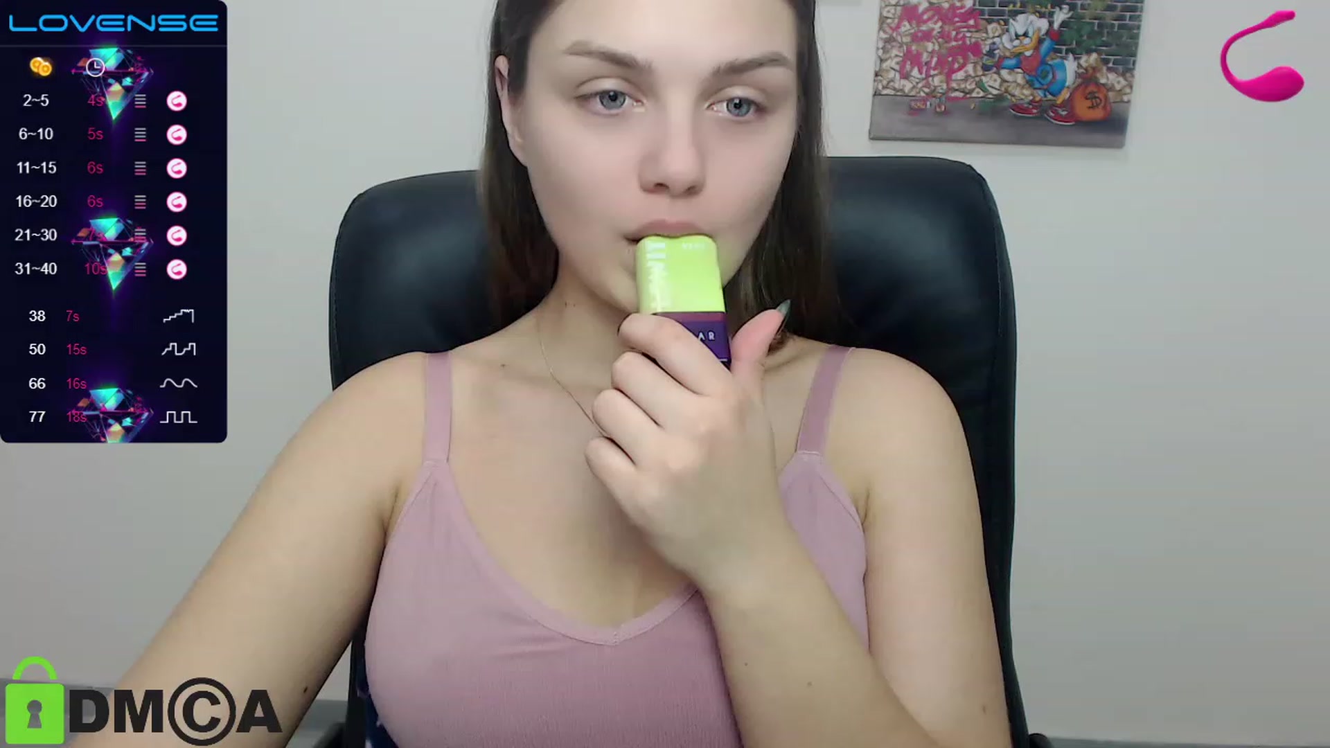 Gallery image thumbnail from Babe_golden's myfreecams stream on, 01/19/2023, 14:39 image 9 of 20