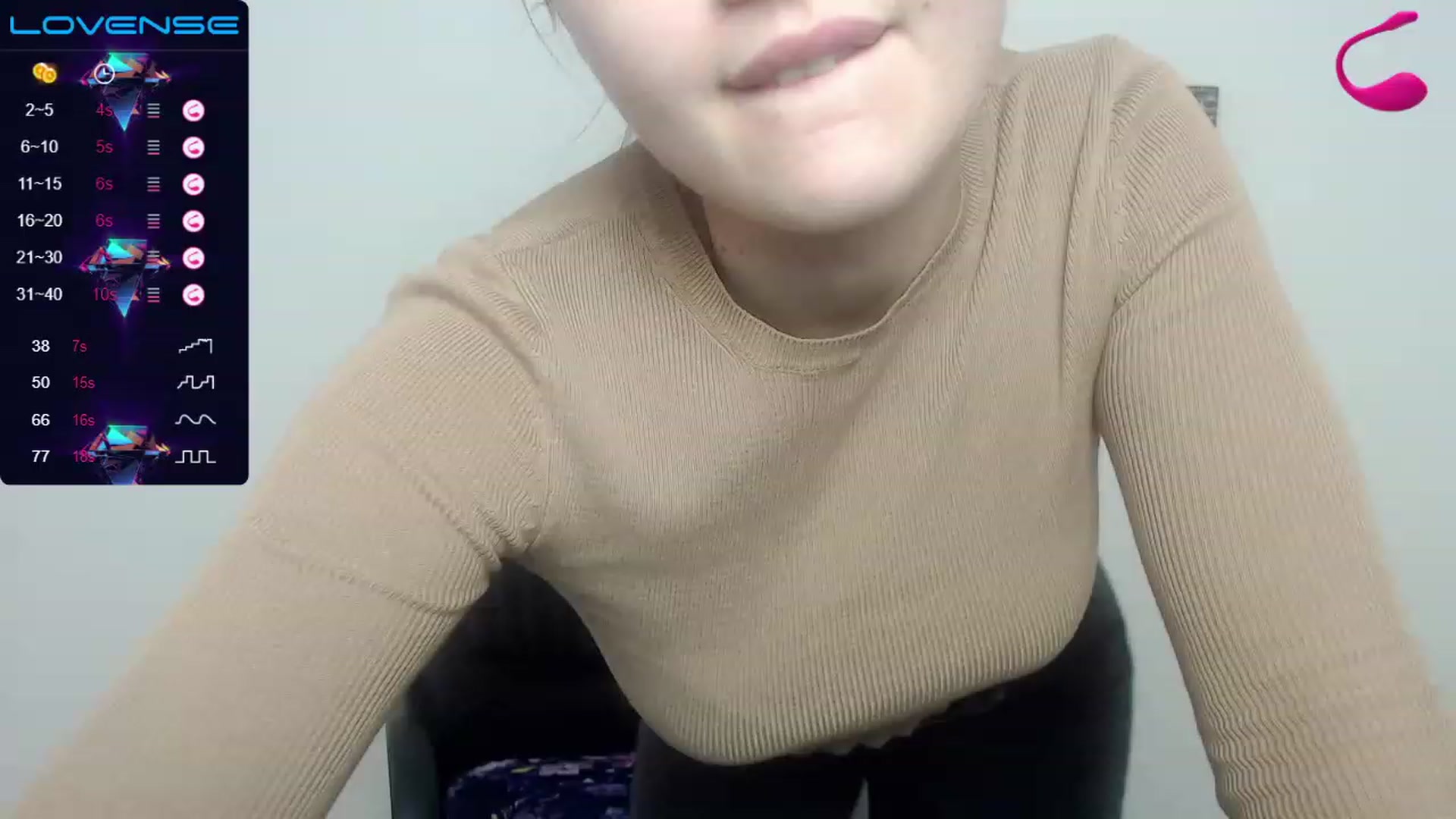 Gallery image thumbnail from Babe_golden's myfreecams stream on, 02/18/2023, 15:32 image 1 of 20
