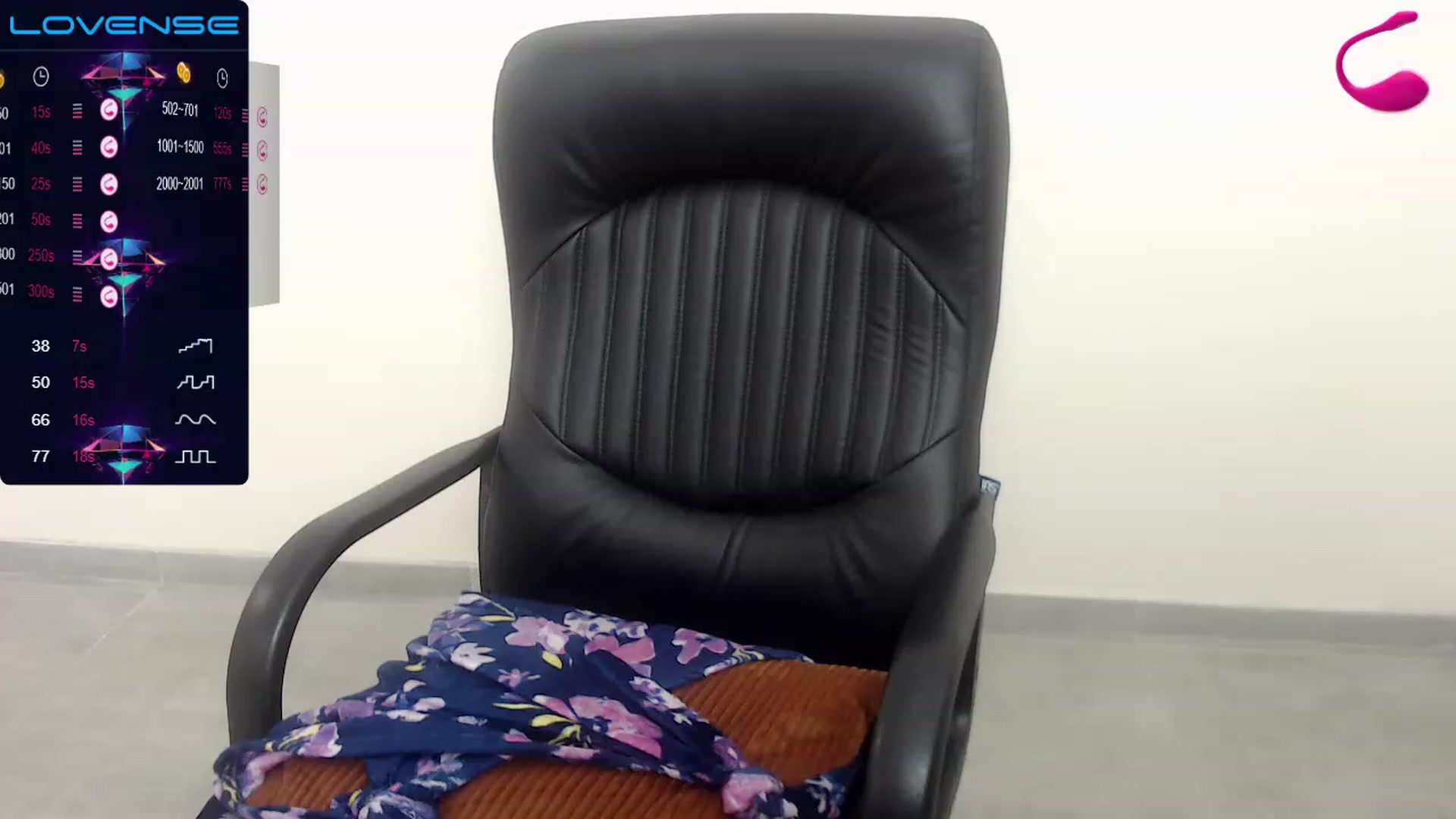 Gallery image thumbnail from Babe_golden's myfreecams stream on, 03/01/2023, 16:39 image 2 of 20