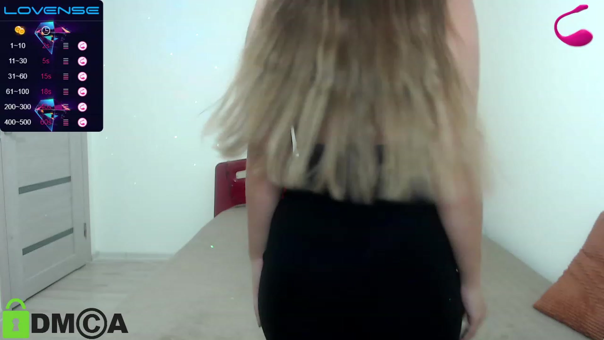 Gallery image thumbnail from Babe_golden's myfreecams stream on, 04/11/2023, 14:21 image 14 of 20