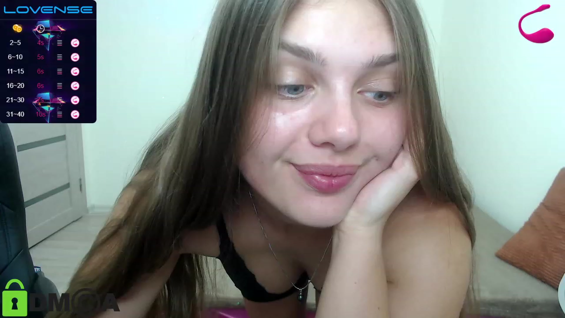 Gallery image thumbnail from Babe_golden's myfreecams stream on, 04/11/2023, 14:21 image 7 of 20