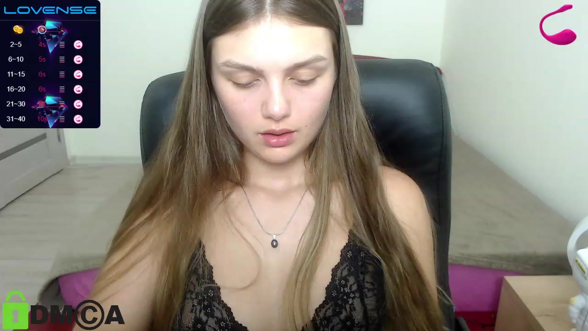 Gallery image thumbnail from Babe_golden's myfreecams stream on, 04/11/2023, 18:03 image 11 of 20