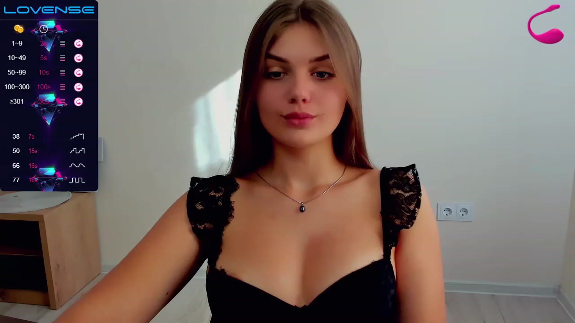 Gallery image thumbnail from Babe_golden's myfreecams stream on, 04/30/2023, 14:47 image 12 of 20