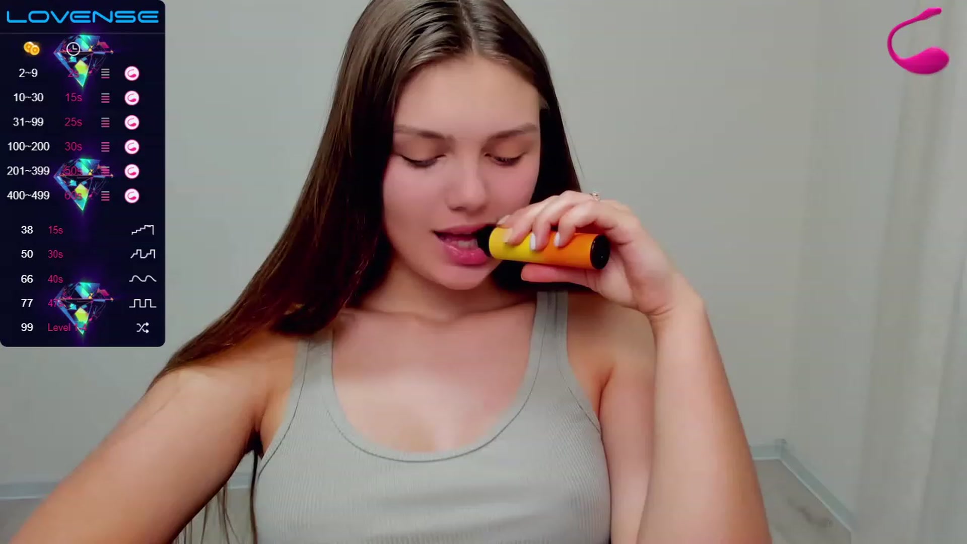 Gallery image thumbnail from Babe_golden's myfreecams stream on, 05/17/2023, 17:12 image 16 of 20