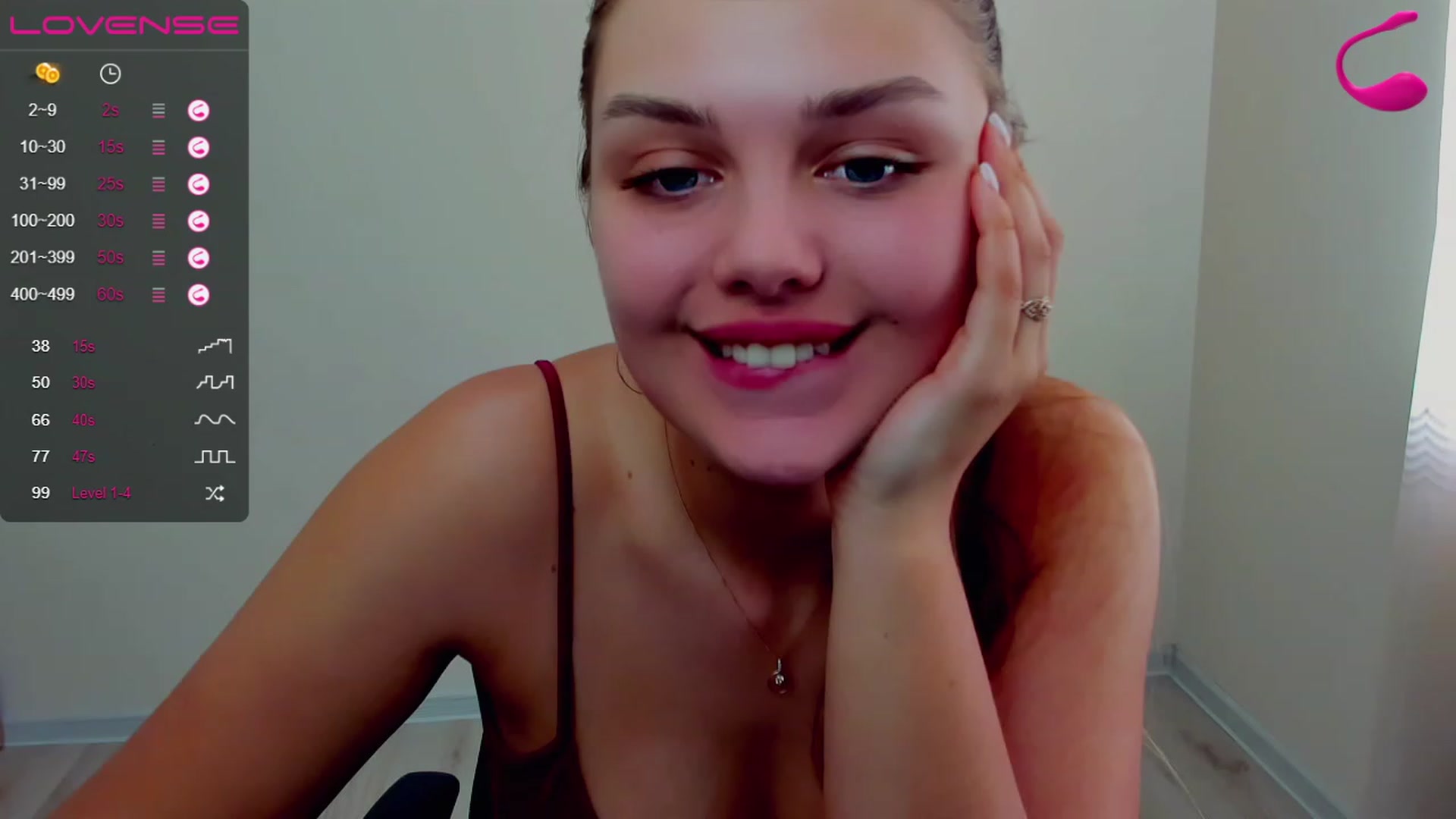 Gallery image thumbnail from Babe_golden's myfreecams stream on, 05/29/2023, 14:46 image 17 of 20