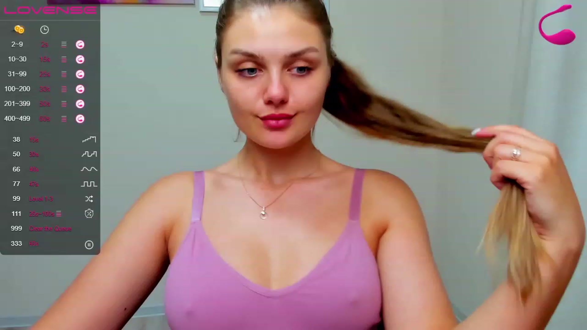 Gallery image thumbnail from Babe_golden's myfreecams stream on, 06/13/2023, 17:28 image 8 of 20