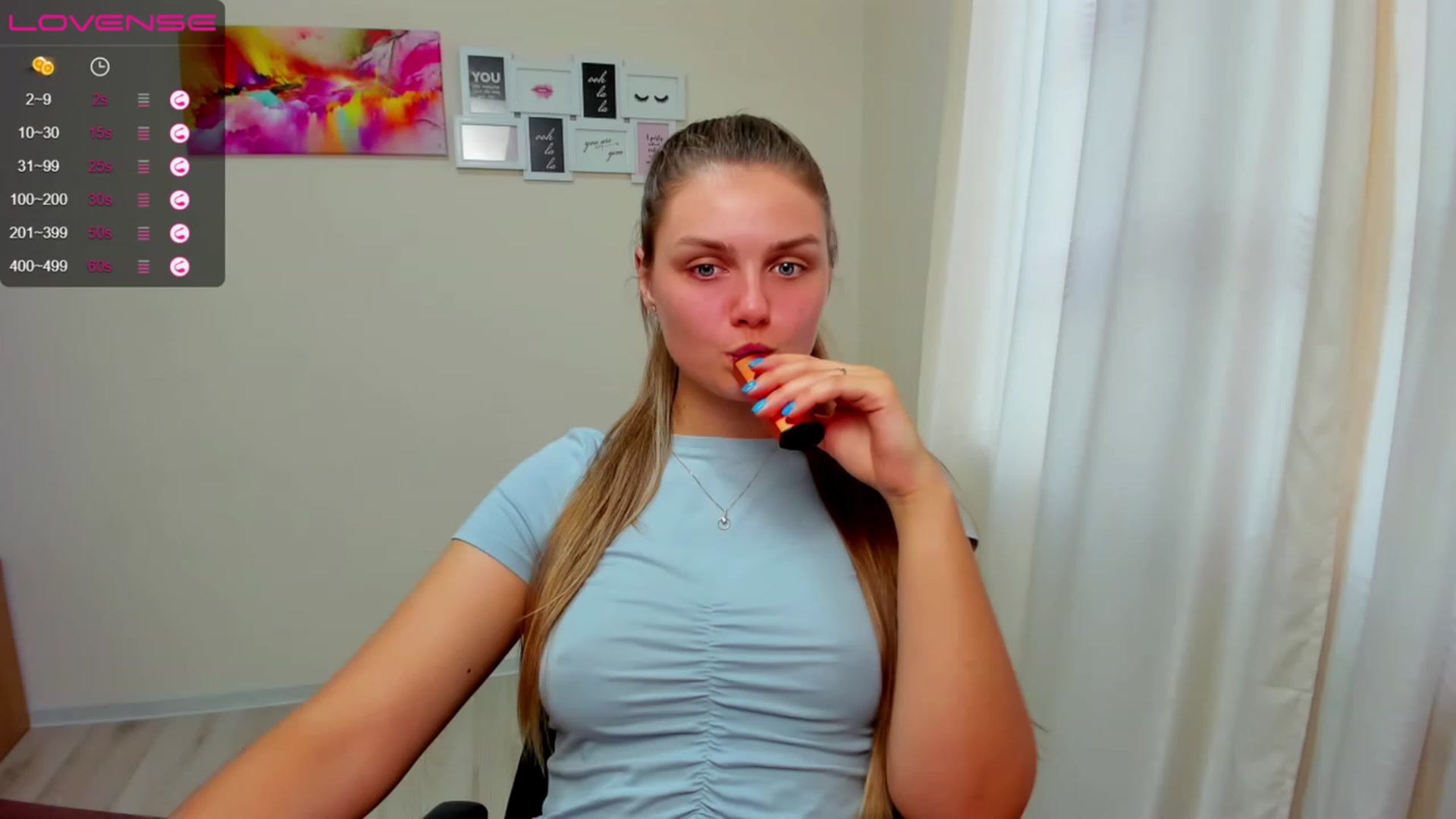 Gallery image thumbnail from Babe_golden's myfreecams stream on, 06/28/2023, 17:35 image 16 of 20