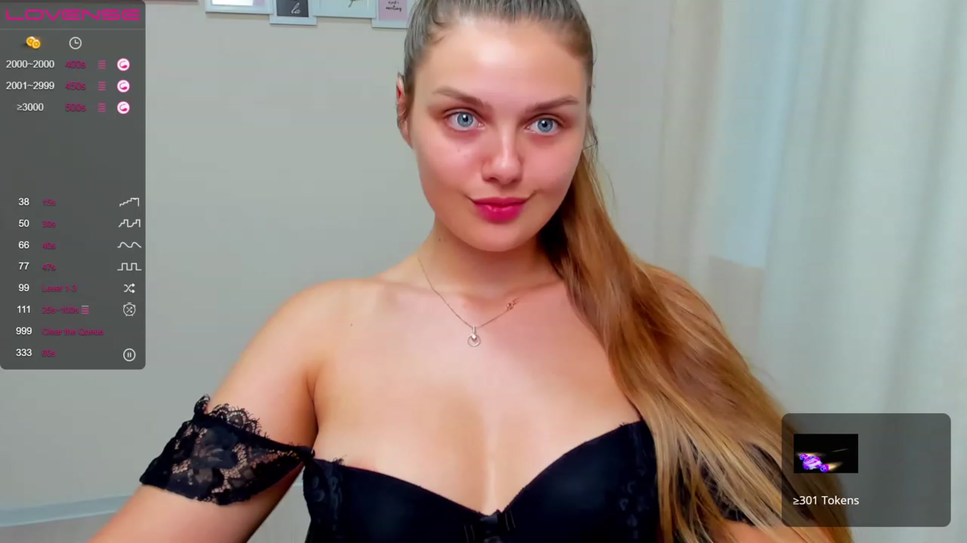 Gallery image thumbnail from Babe_golden's myfreecams stream on, 06/30/2023, 18:14 image 7 of 20