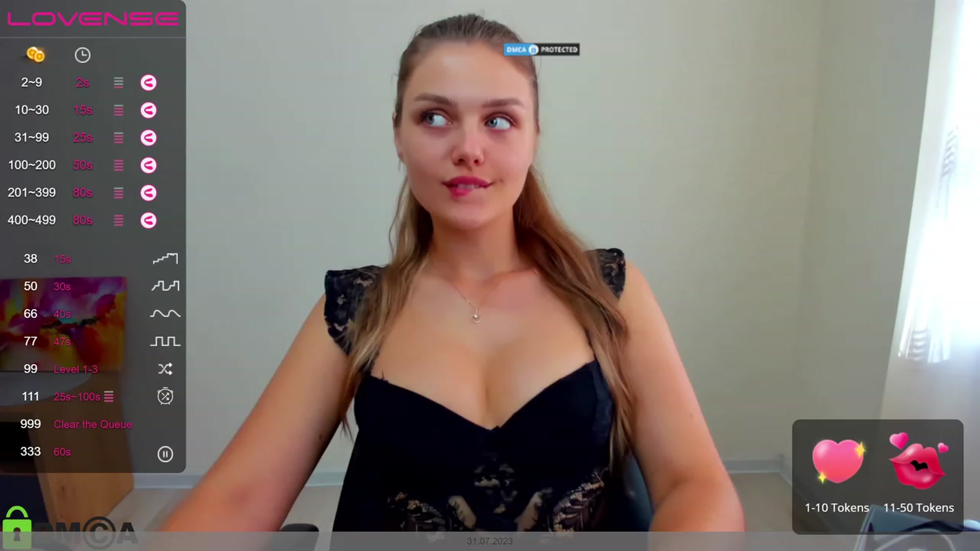 Gallery image thumbnail from Babe_golden's myfreecams stream on, 08/01/2023, 14:16 image 6 of 20