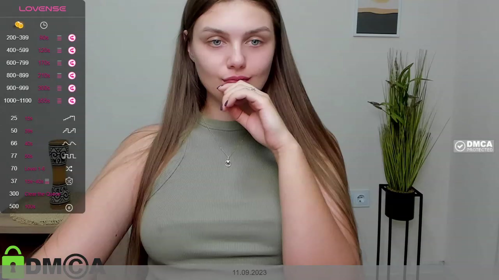 Gallery image thumbnail from Babe_golden's myfreecams stream on, 09/11/2023, 17:36 image 6 of 20