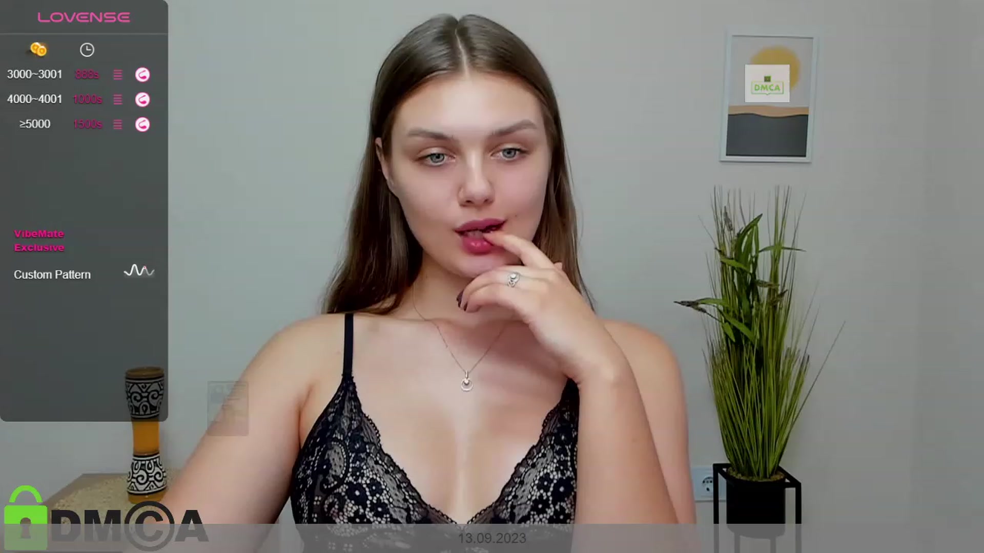 Gallery image thumbnail from Babe_golden's myfreecams stream on, 09/14/2023, 14:22 image 9 of 20