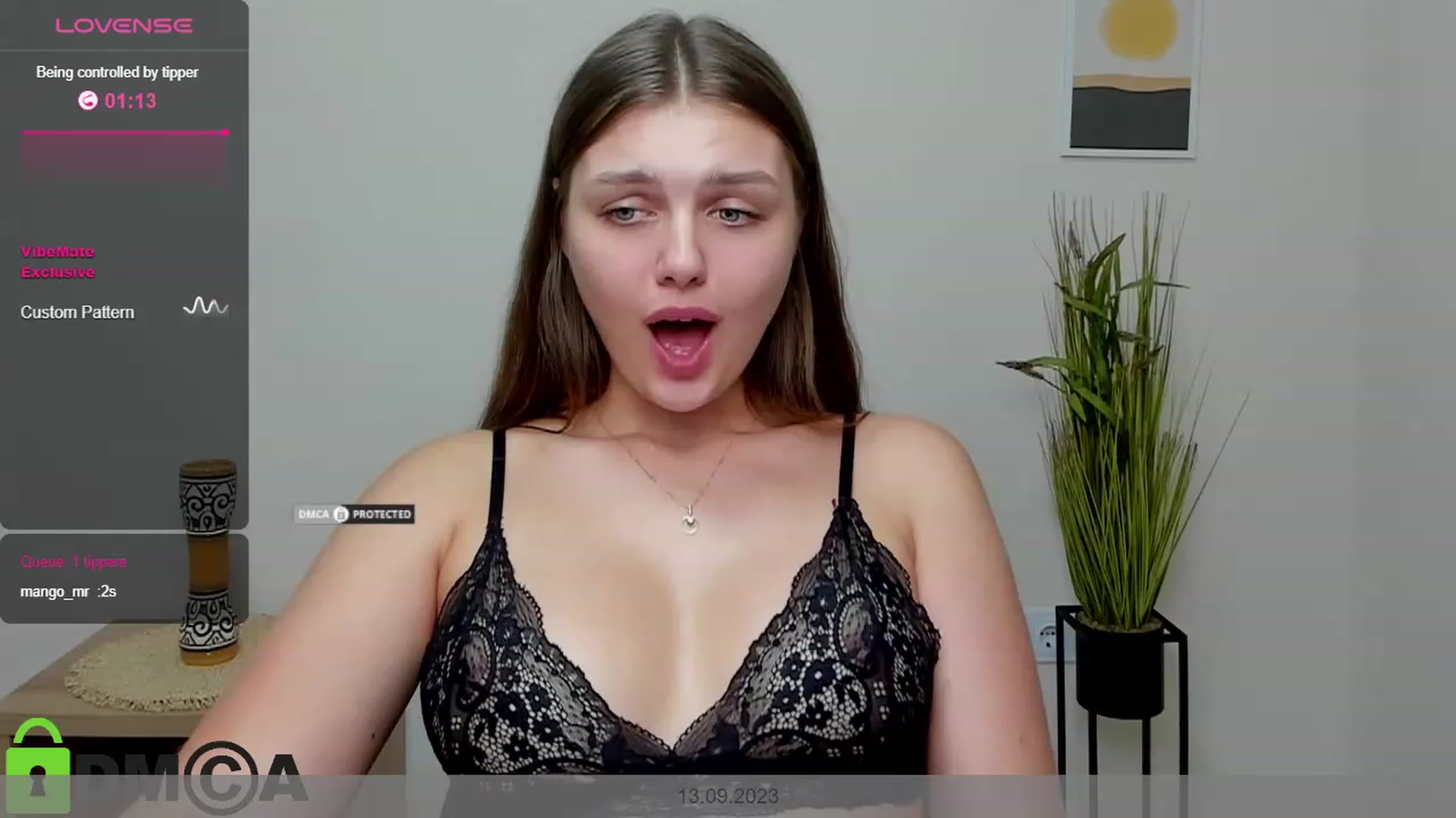 Gallery image thumbnail from Babe_golden's myfreecams stream on, 09/14/2023, 17:23 image 5 of 20