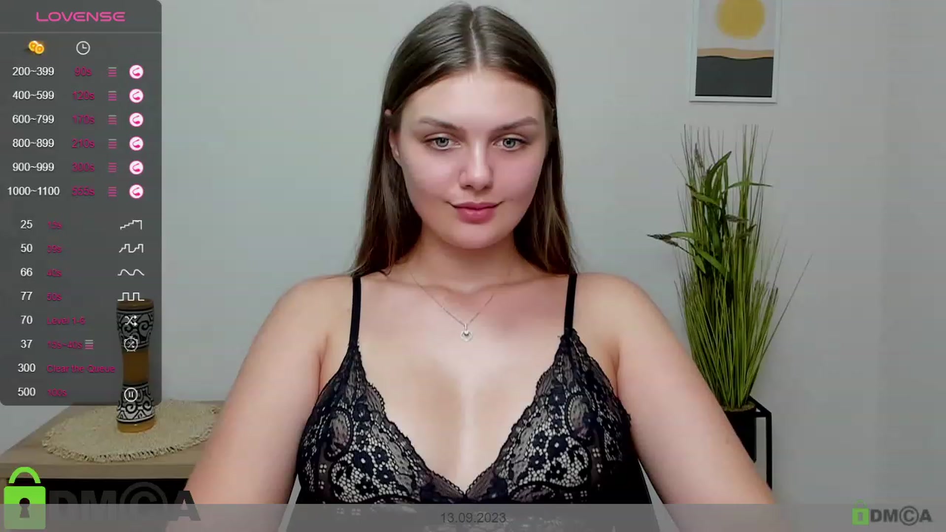 Gallery image thumbnail from Babe_golden's myfreecams stream on, 09/14/2023, 17:23 image 9 of 20