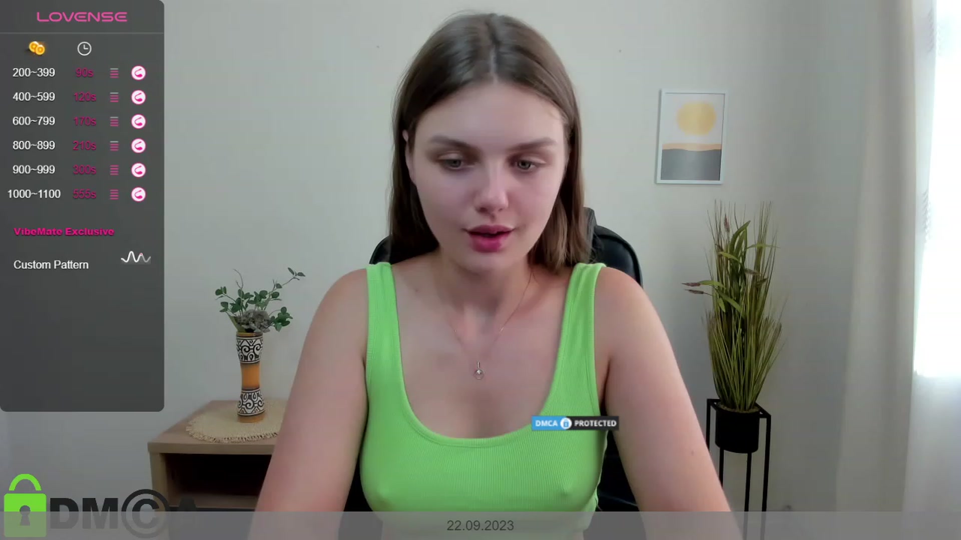 Gallery image thumbnail from Babe_golden's myfreecams stream on, 09/22/2023, 14:37 image 12 of 20