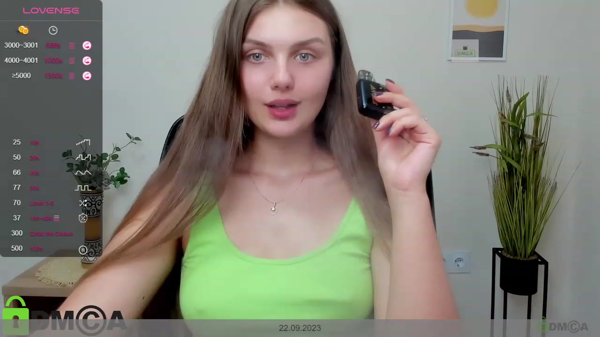 Gallery image thumbnail from Babe_golden's myfreecams stream on, 09/22/2023, 15:43 image 14 of 20