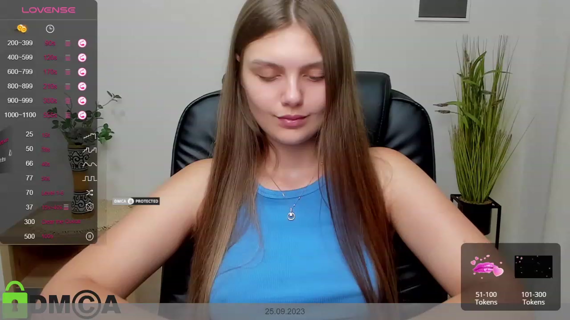 Gallery image thumbnail from Babe_golden's myfreecams stream on, 09/25/2023, 17:02 image 18 of 20