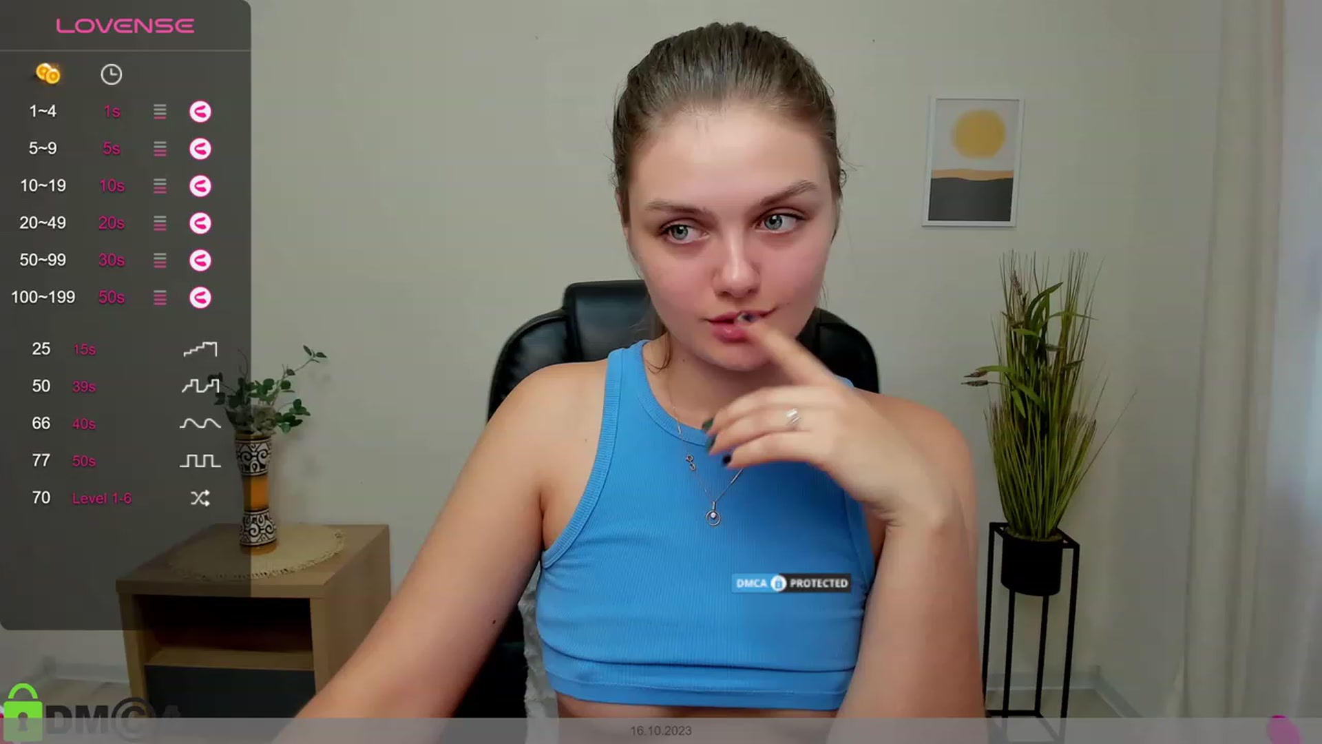 Gallery image thumbnail from Babe_golden's myfreecams stream on, 10/16/2023, 14:44 image 17 of 20