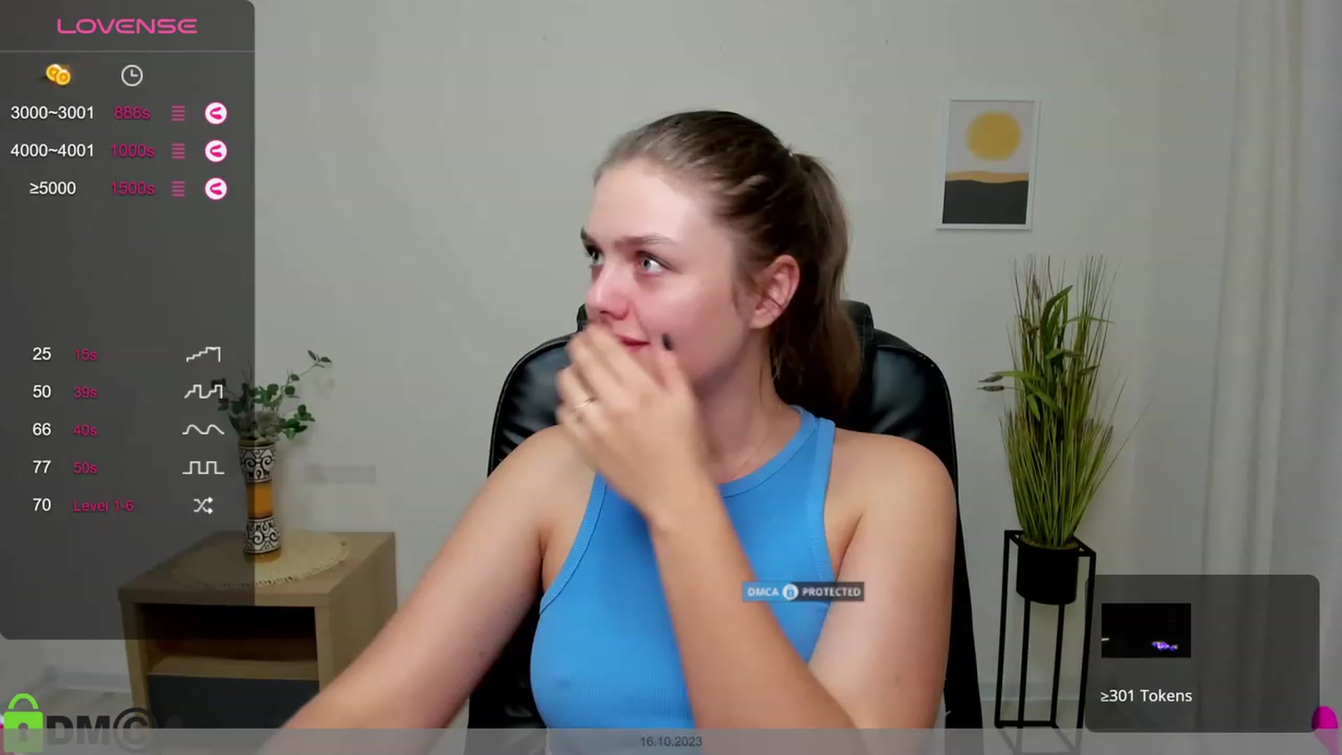 Gallery image thumbnail from Babe_golden's myfreecams stream on, 10/16/2023, 18:12 image 4 of 20