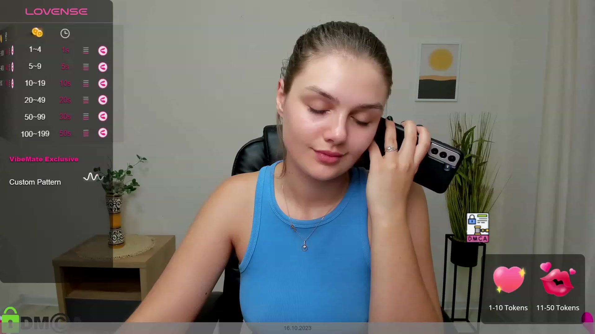 Gallery image thumbnail from Babe_golden's myfreecams stream on, 10/16/2023, 18:12 image 9 of 20