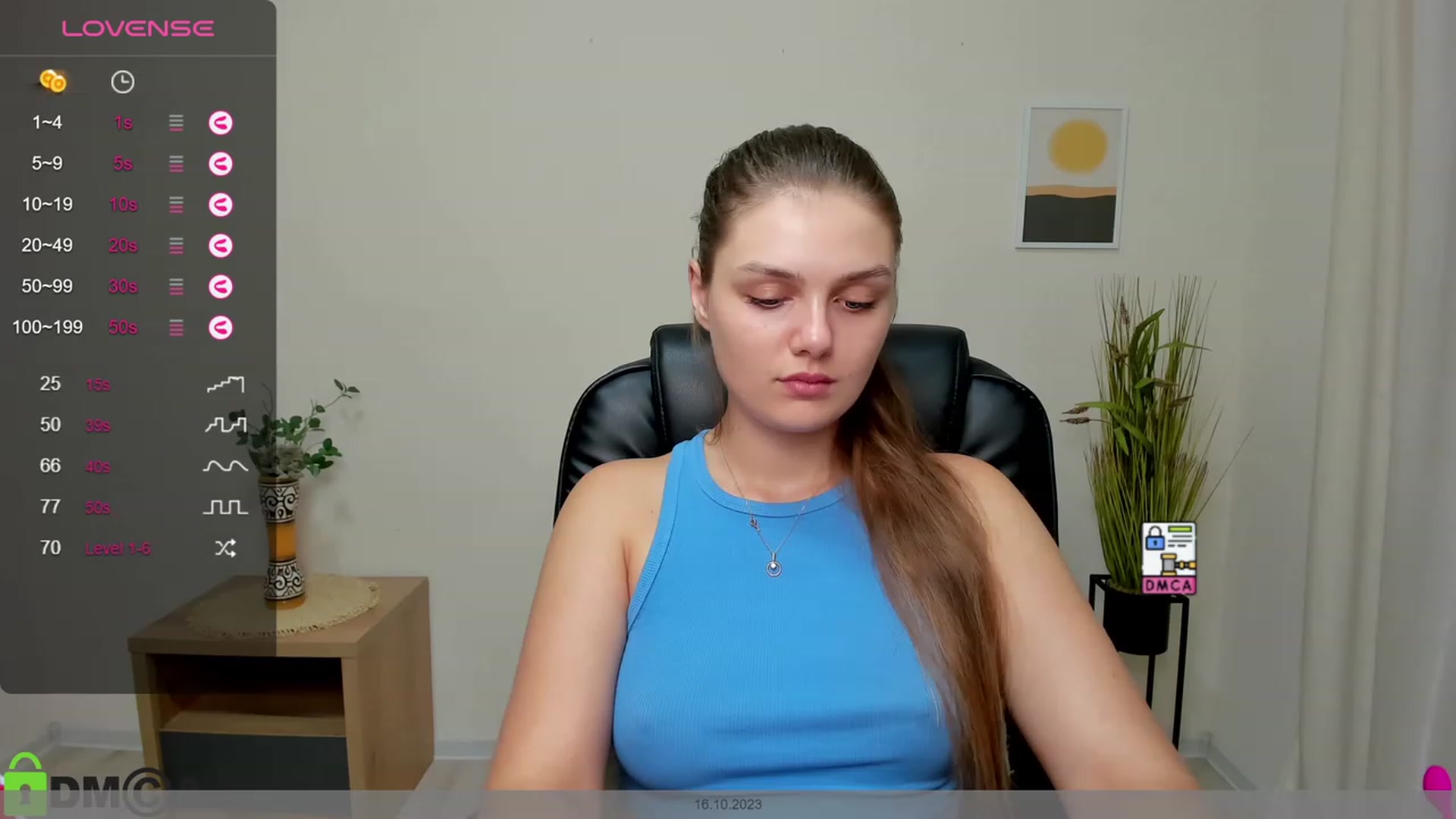 Gallery image thumbnail from Babe_golden's myfreecams stream on, 10/16/2023, 18:12 image 10 of 20