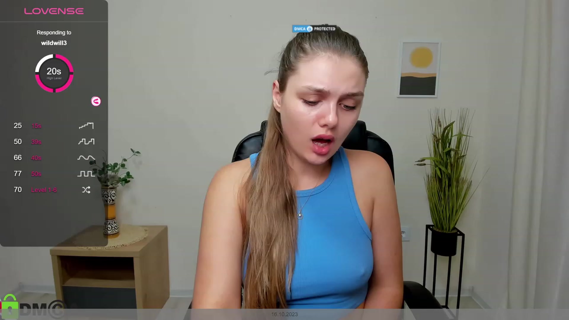 Gallery image thumbnail from Babe_golden's myfreecams stream on, 10/16/2023, 18:12 image 14 of 20