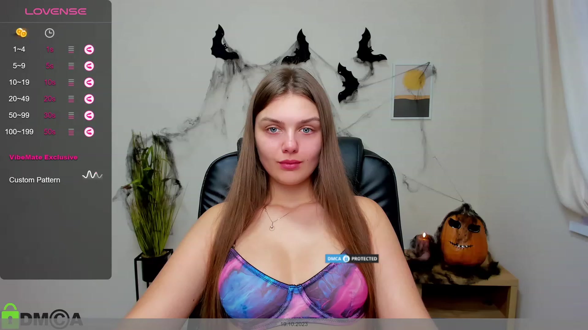 Gallery image thumbnail from Babe_golden's myfreecams stream on, 10/20/2023, 13:38 image 9 of 20
