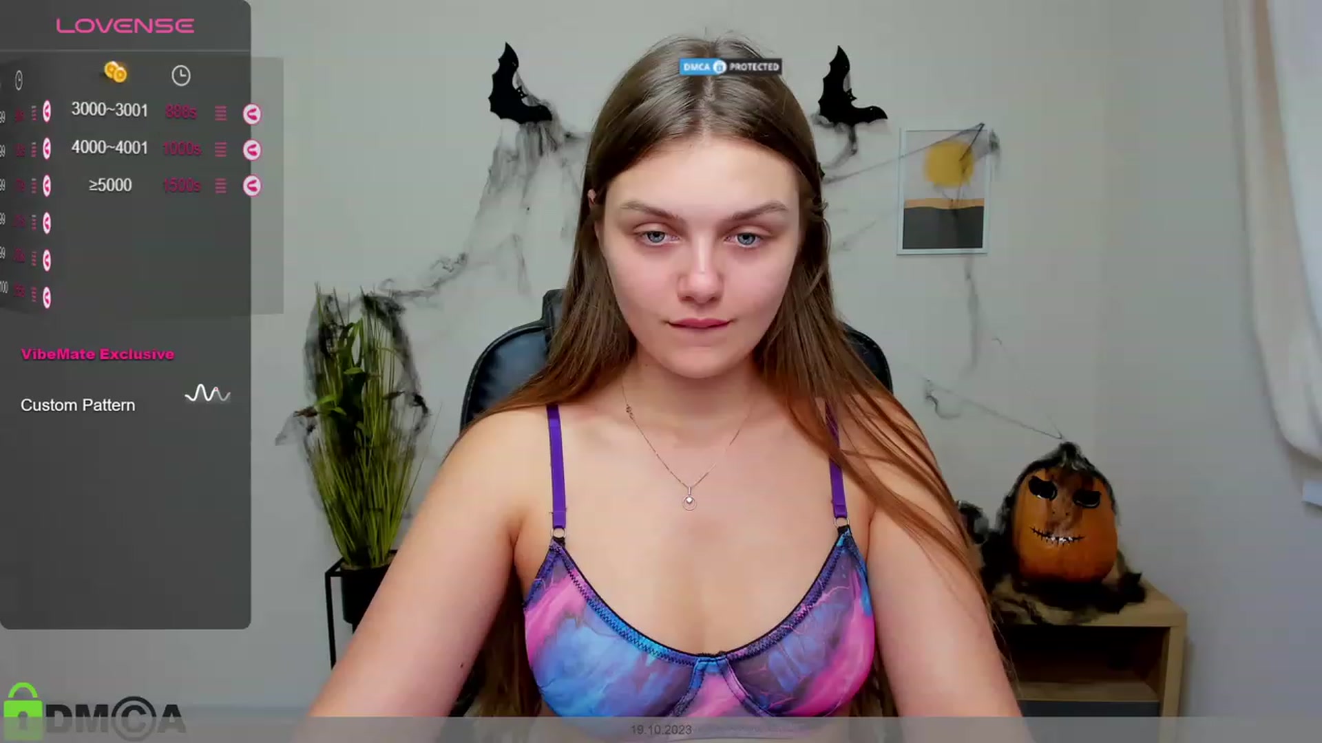 Gallery image thumbnail from Babe_golden's myfreecams stream on, 10/20/2023, 13:38 image 7 of 20