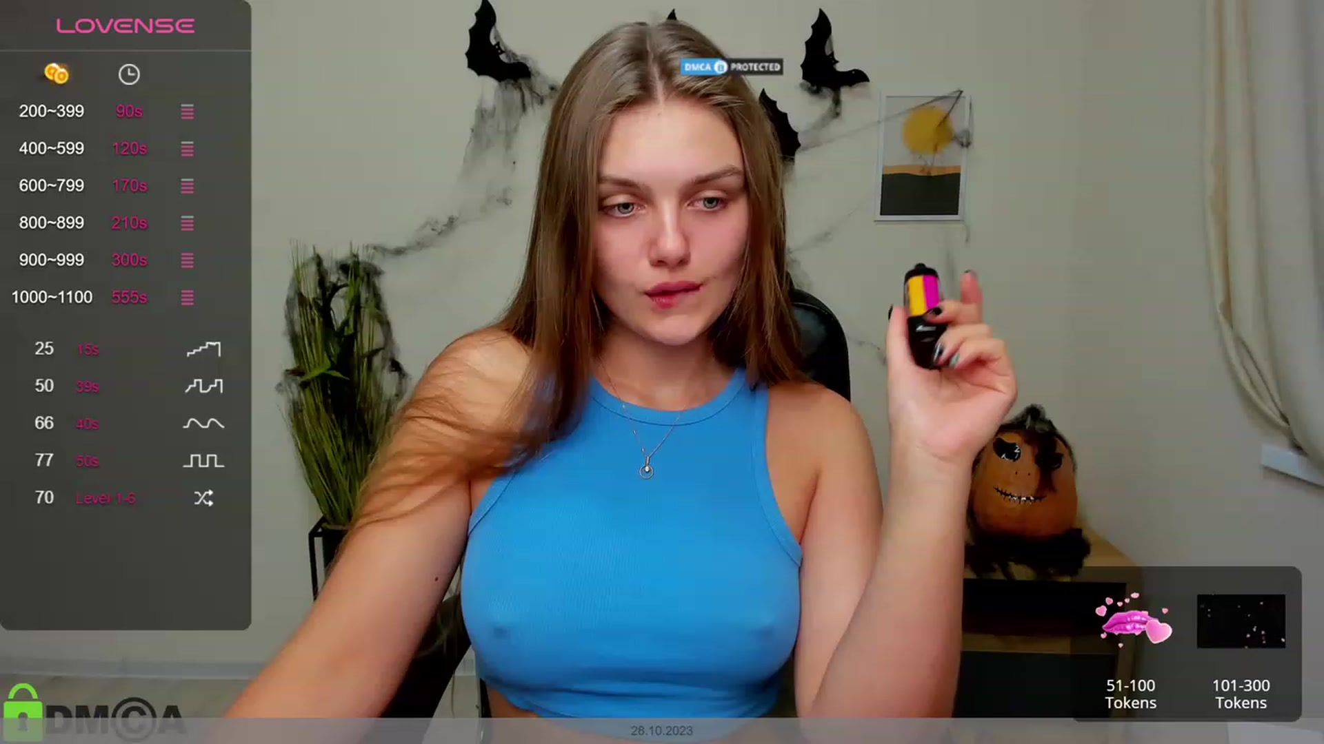 Gallery image thumbnail from Babe_golden's myfreecams stream on, 10/29/2023, 17:01 image 16 of 20