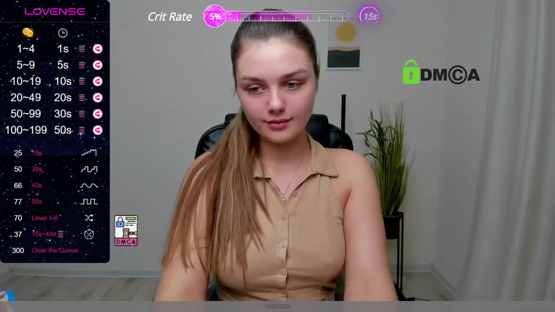 Gallery image thumbnail from Babe_golden's myfreecams stream on, 02/19/2024, 17:18 image 14 of 20