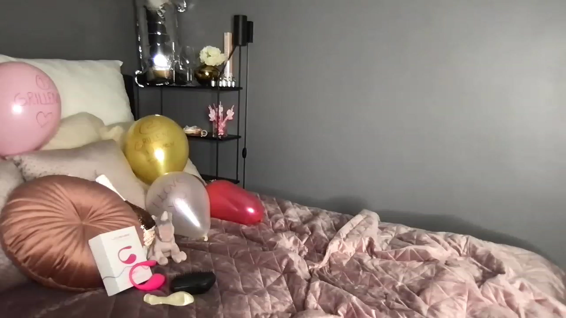 Gallery image thumbnail from Babebusiness's myfreecams stream on, 05/12/2023, 03:19 image 6 of 20