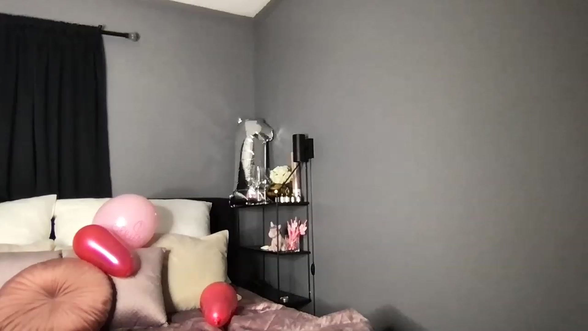 Gallery image thumbnail from Babebusiness's myfreecams stream on, 05/12/2023, 20:46 image 8 of 20