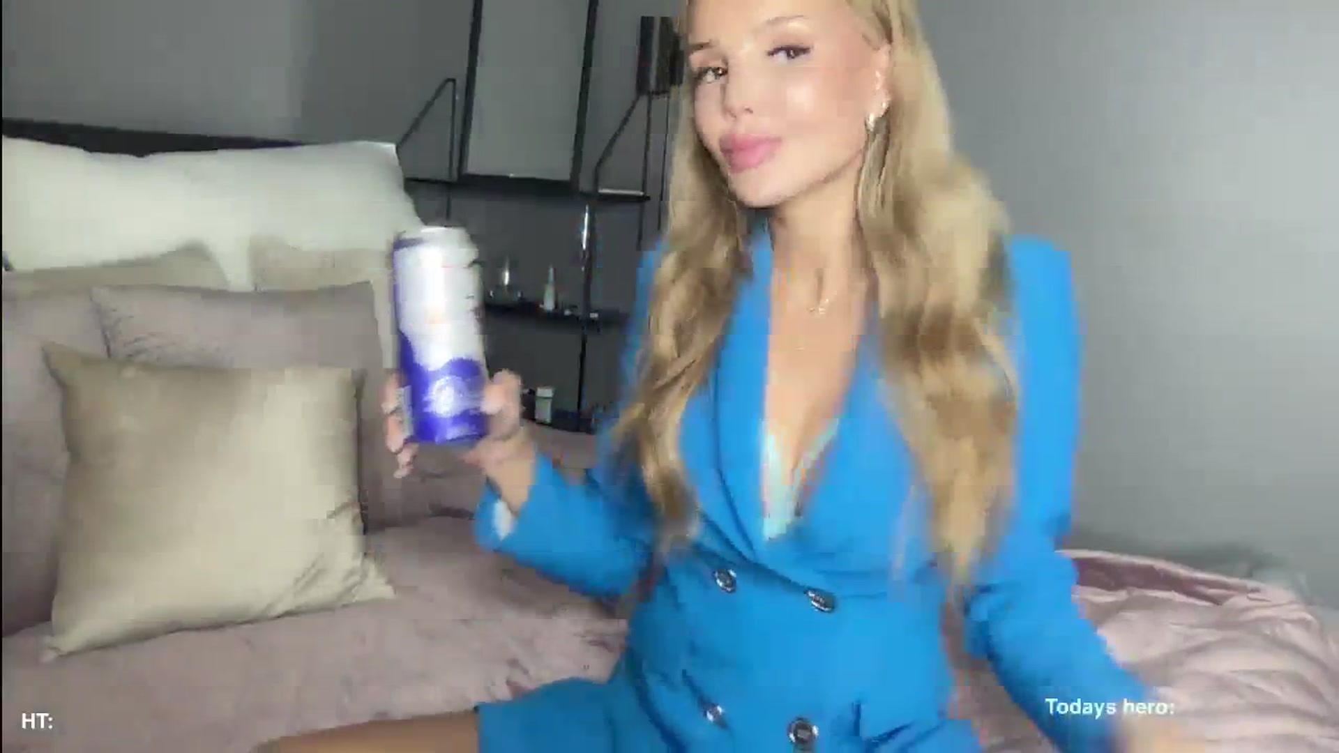 Gallery image thumbnail from Babebusiness's myfreecams stream on, 08/21/2023, 23:00 image 17 of 20