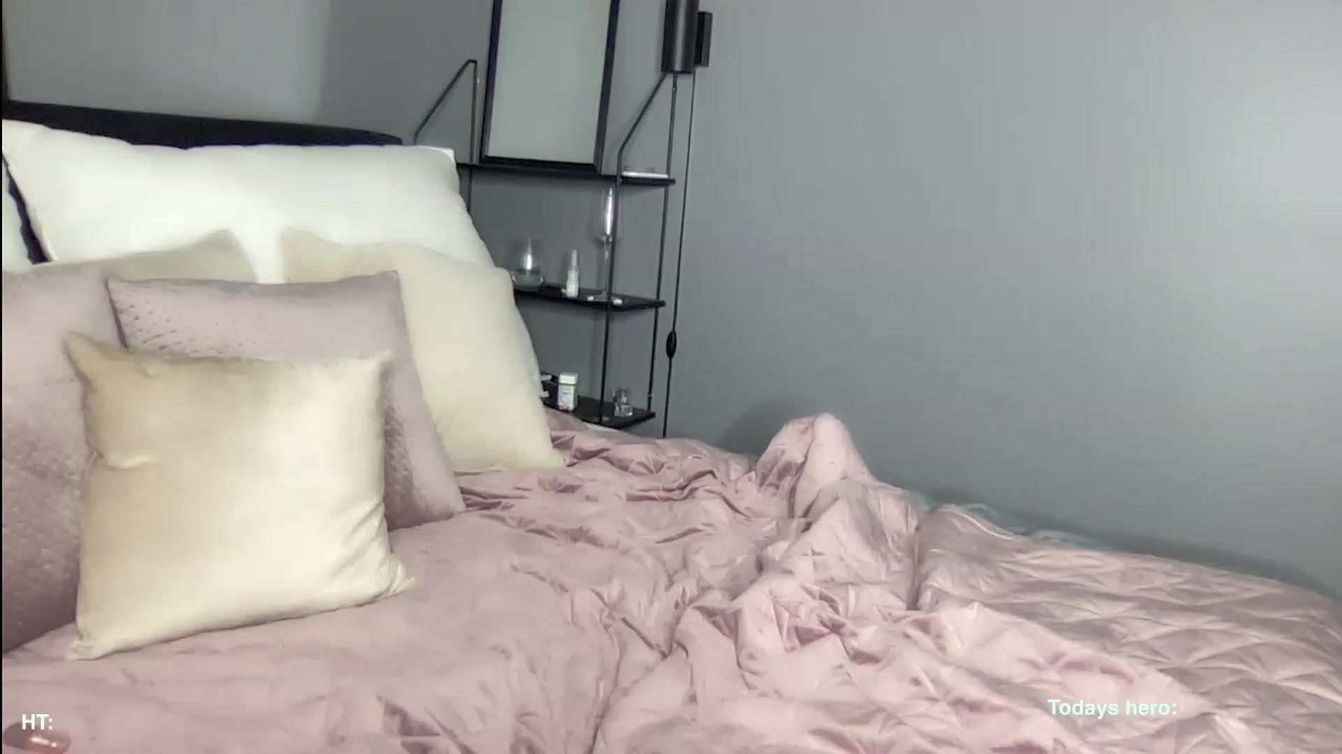 Gallery image thumbnail from Babebusiness's myfreecams stream on, 08/22/2023, 24:03 image 19 of 20