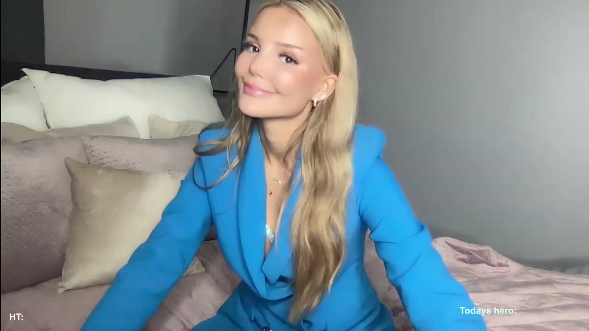 Gallery image thumbnail from Babebusiness's myfreecams stream on, 08/22/2023, 24:03 image 10 of 20