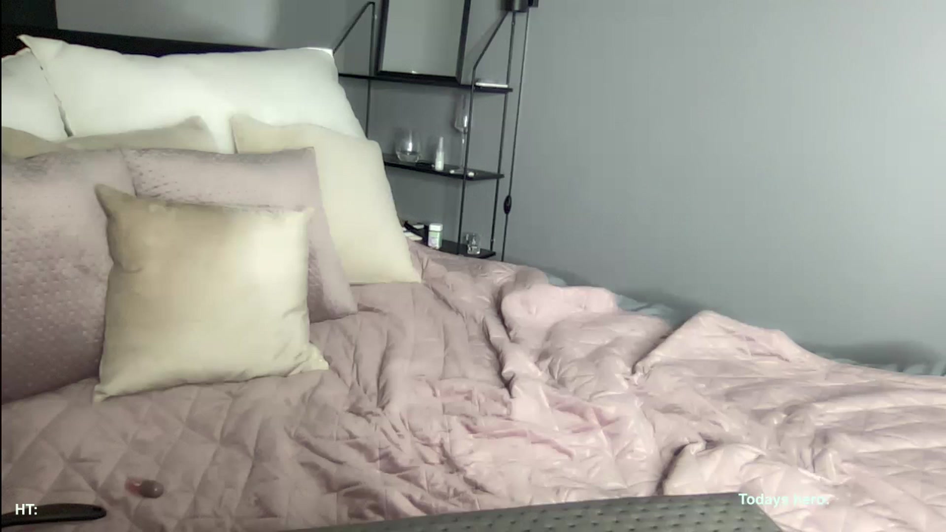 Gallery image thumbnail from Babebusiness's myfreecams stream on, 08/22/2023, 24:03 image 13 of 20