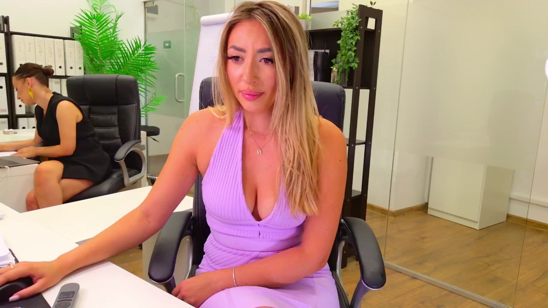 Gallery image thumbnail from BabesGoWild's myfreecams stream on, 07/10/2025, 10:50 image 16 of 20