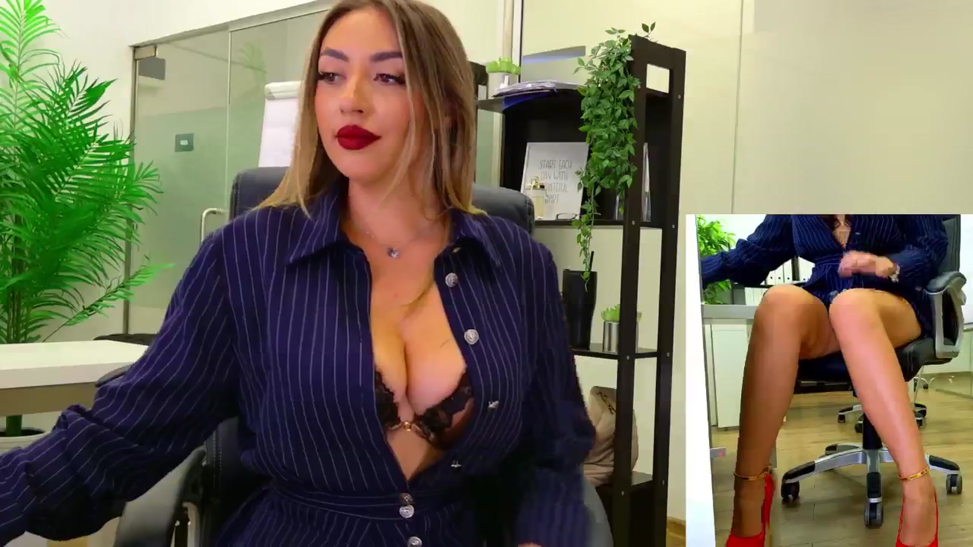 Gallery image thumbnail from BabesGoWild's myfreecams stream on, 09/24/2025, 10:14 image 13 of 20