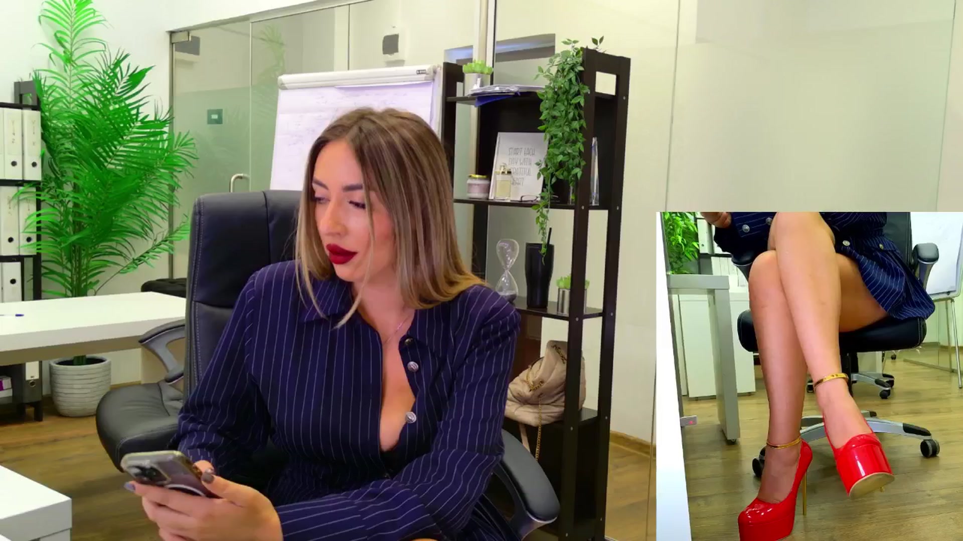 Gallery image thumbnail from BabesGoWild's myfreecams stream on, 09/24/2025, 11:21 image 17 of 20